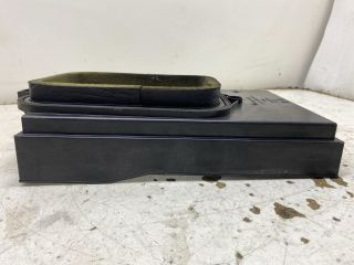 bontott AUDI A4 B7 Pollenszűrő Fedél