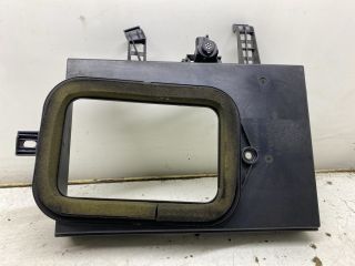 bontott AUDI A4 B7 Pollenszűrő Fedél