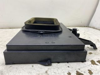 bontott AUDI A4 B7 Pollenszűrő Fedél