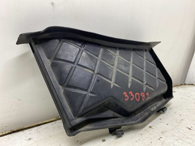 bontott AUDI A4 B7 Pollenszűrő Ház