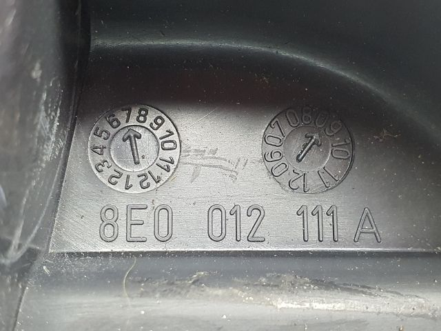 bontott AUDI A4 B7 Pótkerék Szerszámtartó