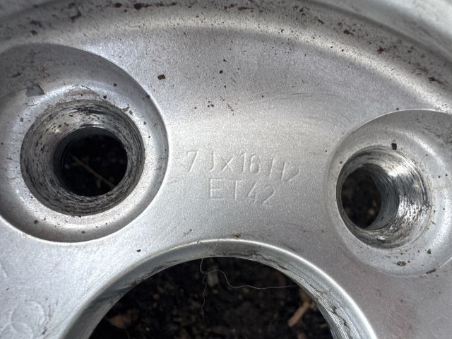 bontott AUDI A4 B7 Pótkerék