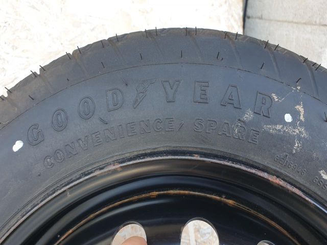 bontott AUDI A4 B7 Pótkerék