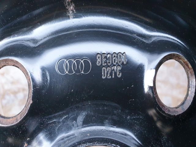 bontott AUDI A4 B7 Pótkerék