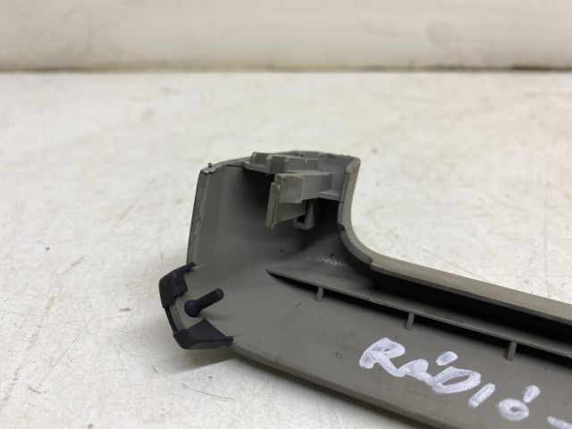 bontott AUDI A4 B7 Rádió / CD Keret