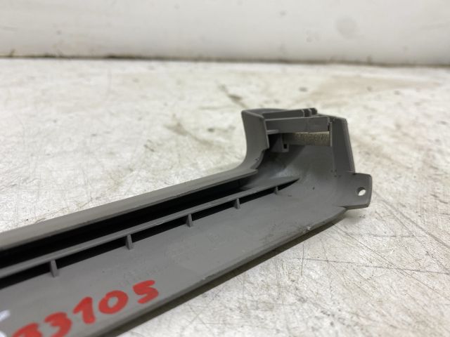 bontott AUDI A4 B7 Rádió / CD Keret