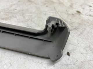 bontott AUDI A4 B7 Rádió / CD Keret