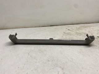 bontott AUDI A4 B7 Rádió / CD Keret