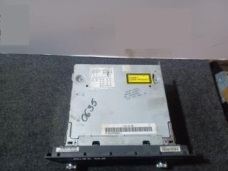 bontott AUDI A4 B7 Rádió / CD