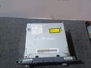 bontott AUDI A4 B7 Rádió / CD