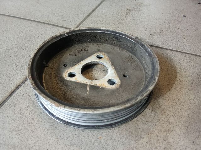 bontott AUDI A4 B7 Szervó Szíjtárcsa