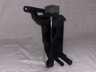 bontott AUDI A4 B7 Szervóolaj Tartály