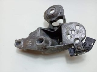 bontott AUDI A4 B7 Tartó Bak