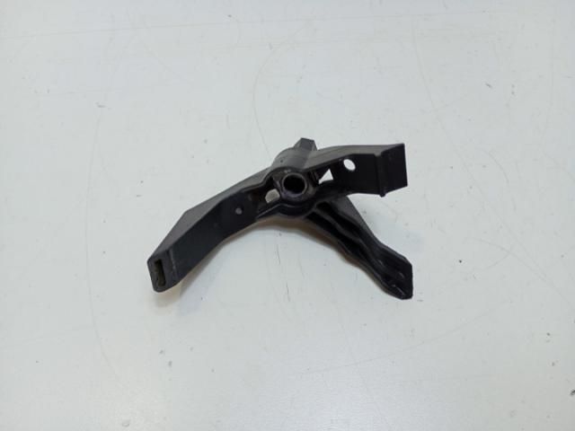 bontott AUDI A4 B7 Tartó Bak