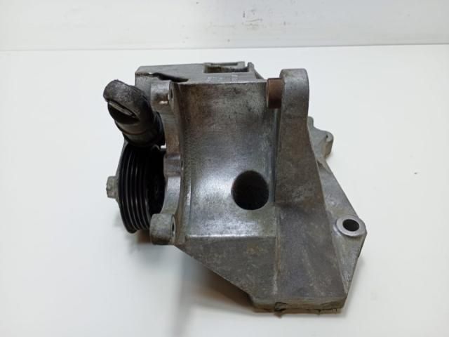 bontott AUDI A4 B7 Tartó Bak