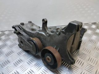 bontott AUDI A4 B7 Tartó Bak