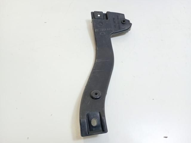 bontott AUDI A4 B7 Tartó Bak