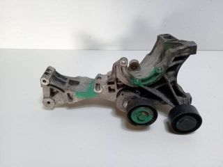 bontott AUDI A4 B7 Tartó Bak