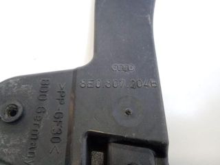 bontott AUDI A4 B7 Tartó Bak