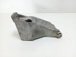 bontott AUDI A4 B7 Tartó Bak