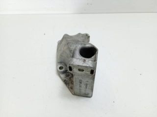 bontott AUDI A4 B7 Tartó Bak