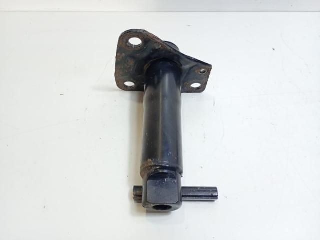 bontott AUDI A4 B7 Tartó Bak