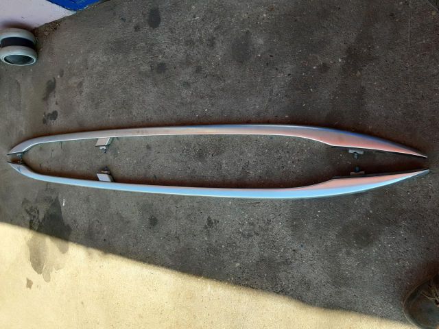 bontott AUDI A4 B7 Tetősín Pár