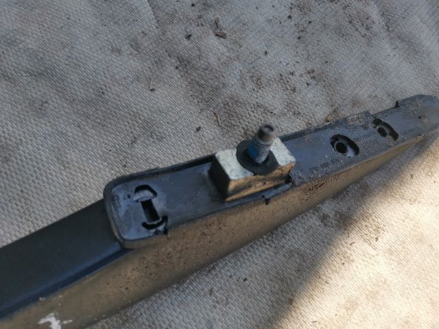 bontott AUDI A4 B7 Tetősín Pár