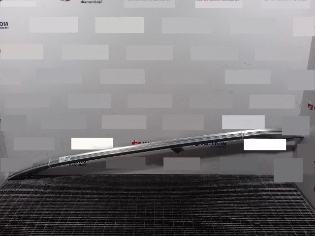 bontott AUDI A4 B7 Tetősín Pár