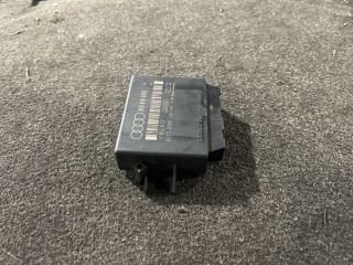 bontott AUDI A4 B7 Tolatóradar Elektronika