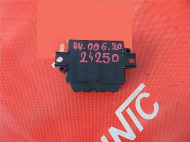 bontott AUDI A4 B7 Tolatóradar Elektronika