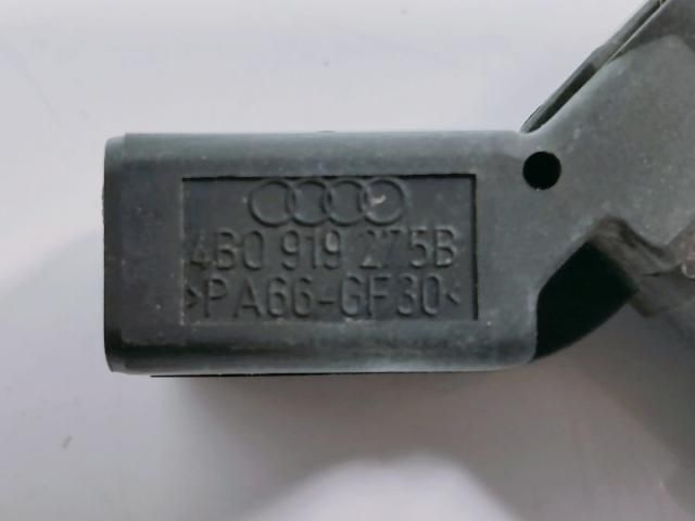 bontott AUDI A4 B7 Tolatóradar Fej