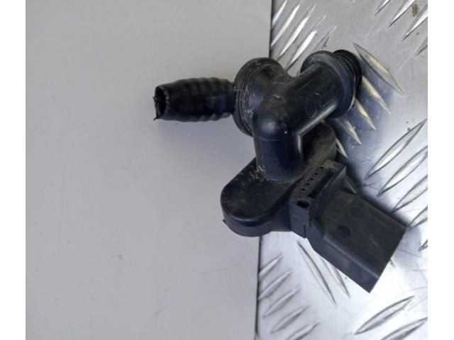 bontott AUDI A4 B7 Töltőnyomás Érzékelő