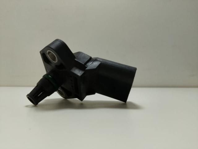 bontott AUDI A4 B7 Töltőnyomás Érzékelő