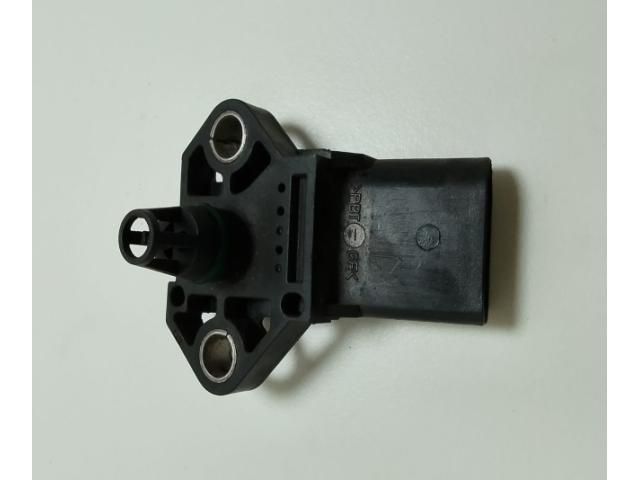 bontott AUDI A4 B7 Töltőnyomás Érzékelő