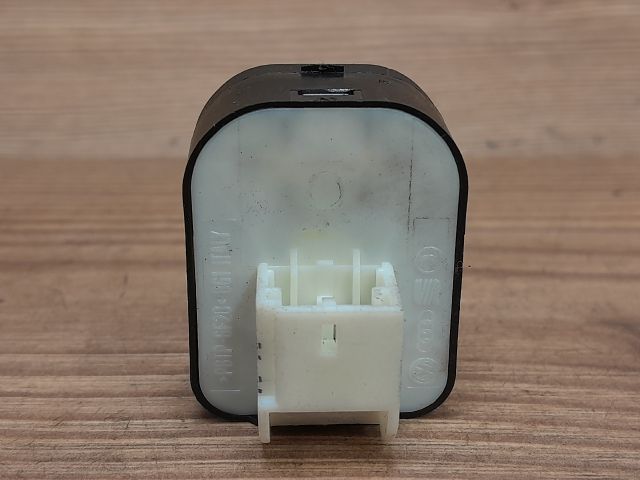 bontott AUDI A4 B7 Tükör Kapcsoló