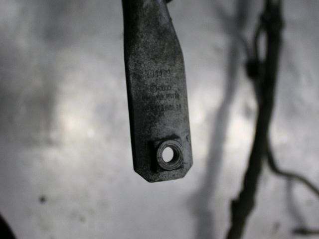 bontott AUDI A4 B7 Turbó Tartó Konzol