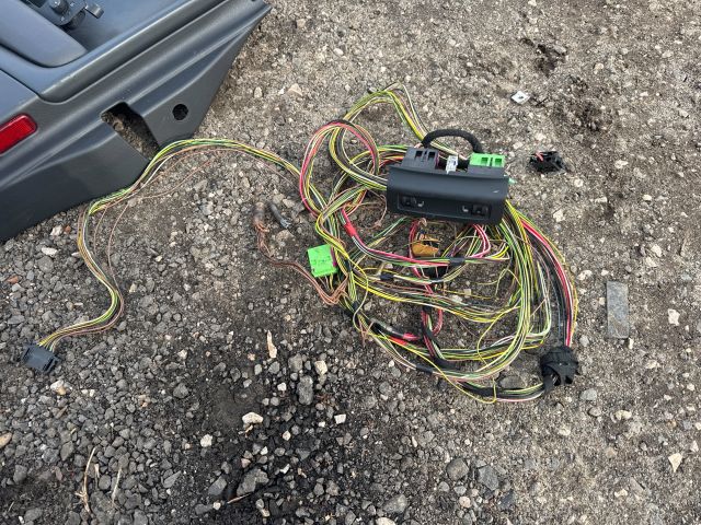 bontott AUDI A4 B7 Ülés és Ajtókárpit Szett