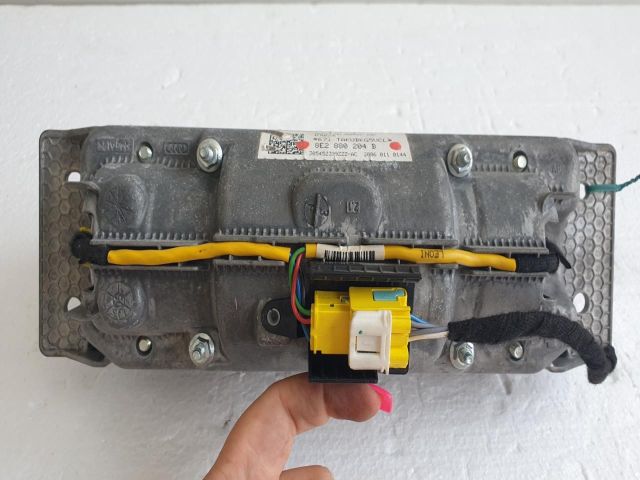 bontott AUDI A4 B7 Utasoldali Légzsák