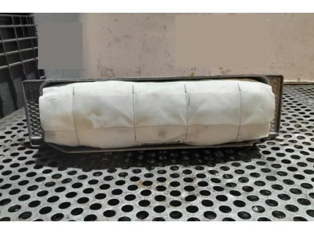 bontott AUDI A4 B7 Utasoldali Légzsák