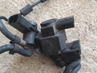 bontott AUDI A4 B7 Vákum Szelep