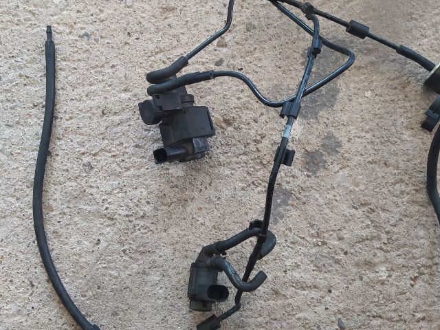 bontott AUDI A4 B7 Vákum Szelep