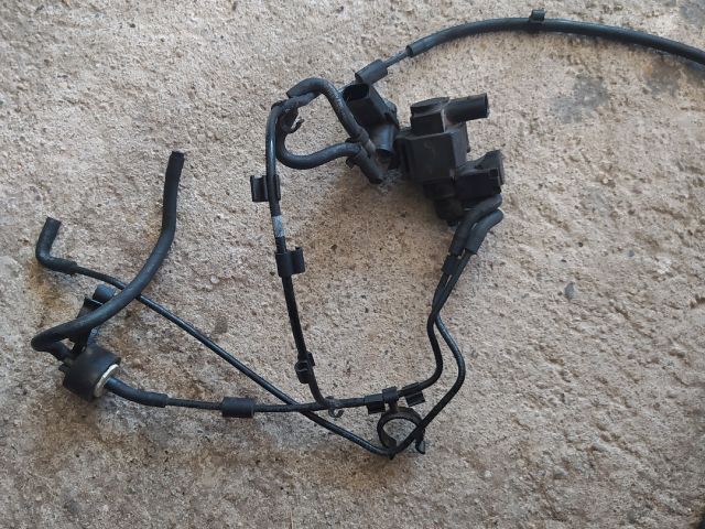 bontott AUDI A4 B7 Vákum Szelep