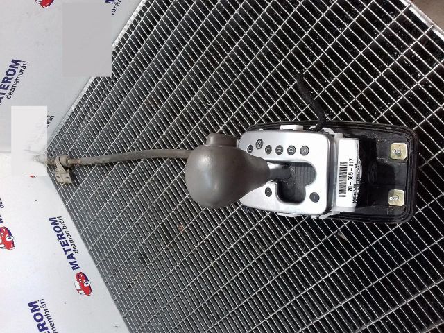 bontott AUDI A4 B7 Váltógomb