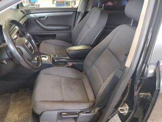 bontott AUDI A4 B7 Váltókar Keret