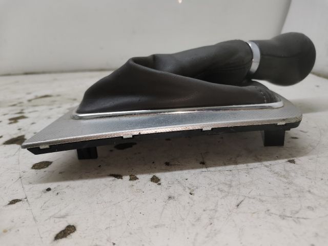 bontott AUDI A4 B7 Váltószoknya