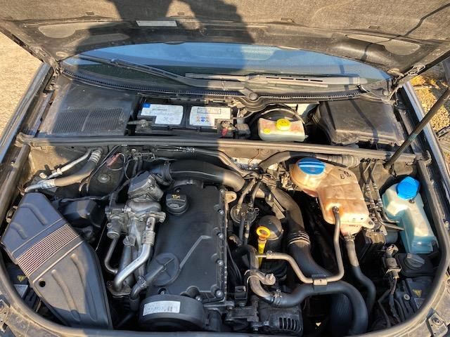 bontott AUDI A4 B7 Vészvillogó Kapcsoló