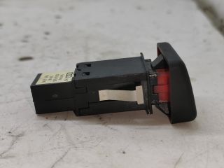 bontott AUDI A4 B7 Vészvillogó Kapcsoló