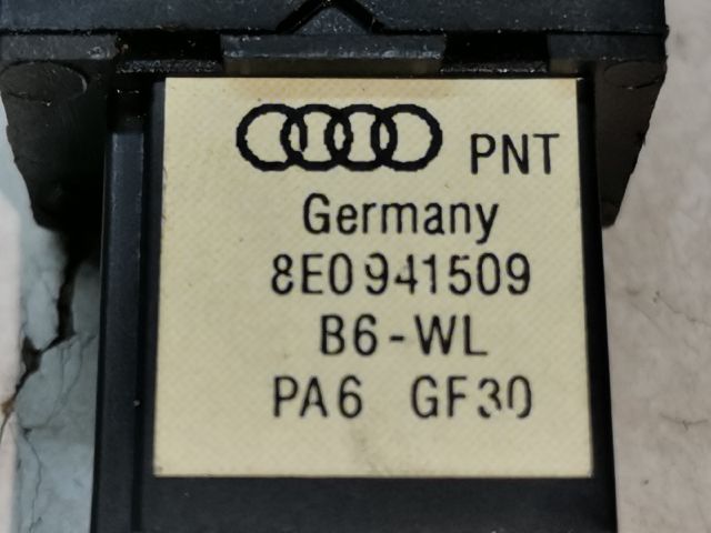 bontott AUDI A4 B7 Vészvillogó Kapcsoló