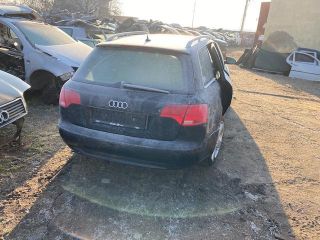 bontott AUDI A4 B7 Vészvillogó Kapcsoló